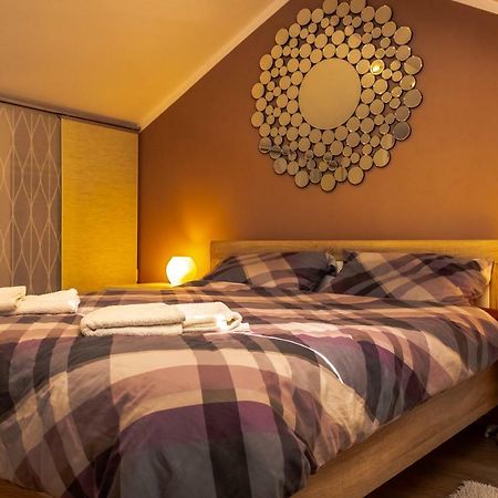 جادرانوفو Apartment L&E المظهر الخارجي الصورة